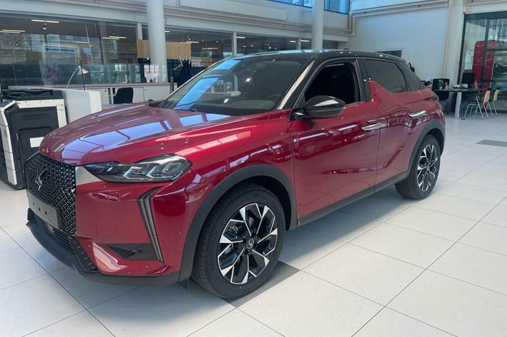 Grå DS DS 3 CrossBack fra 2024
