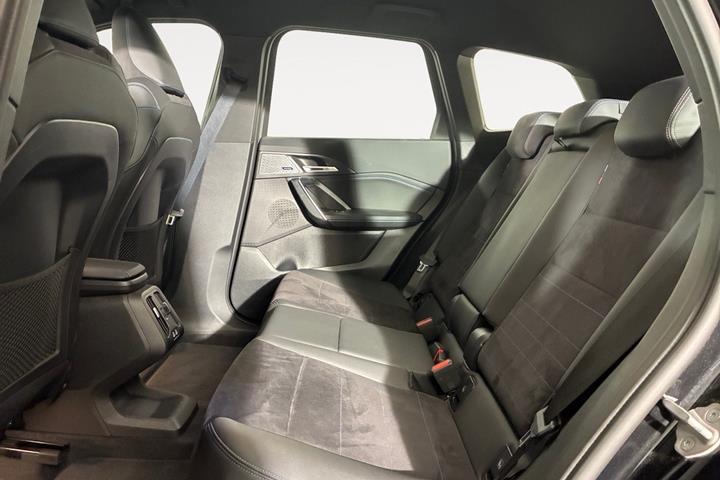 Sort BMW iX1 fra 2023