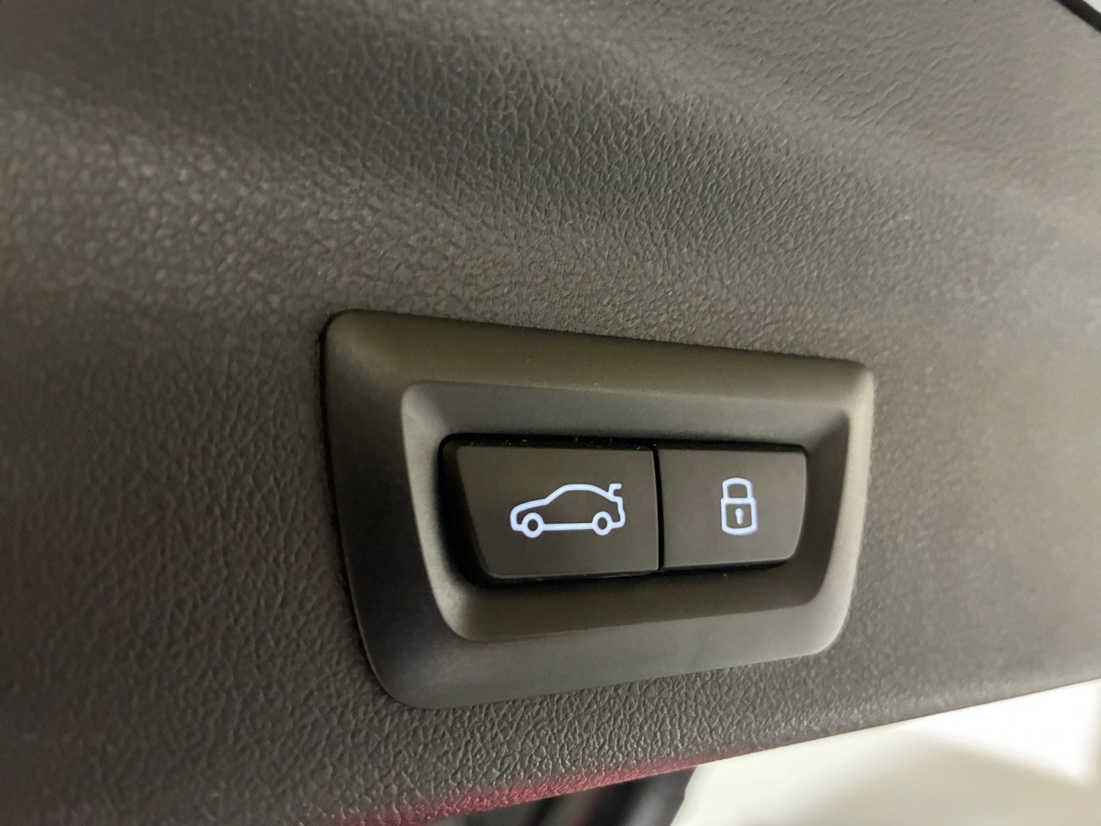 Sort BMW iX1 fra 2023