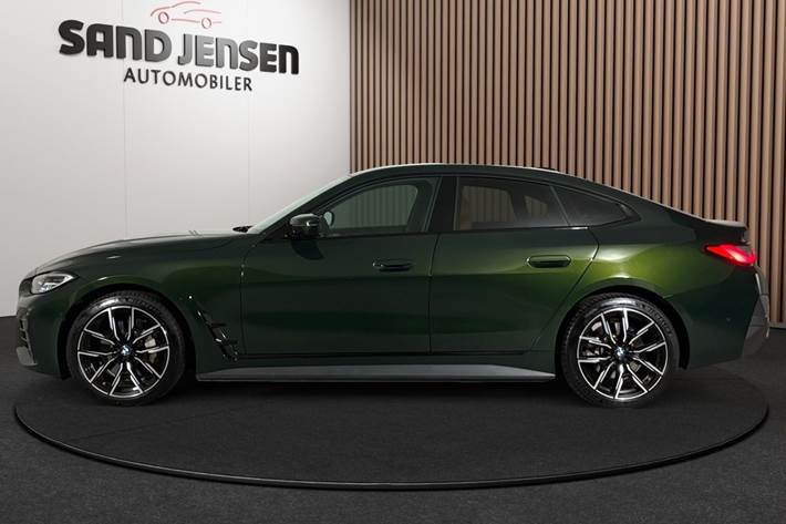 Grøn BMW i4 fra 2024