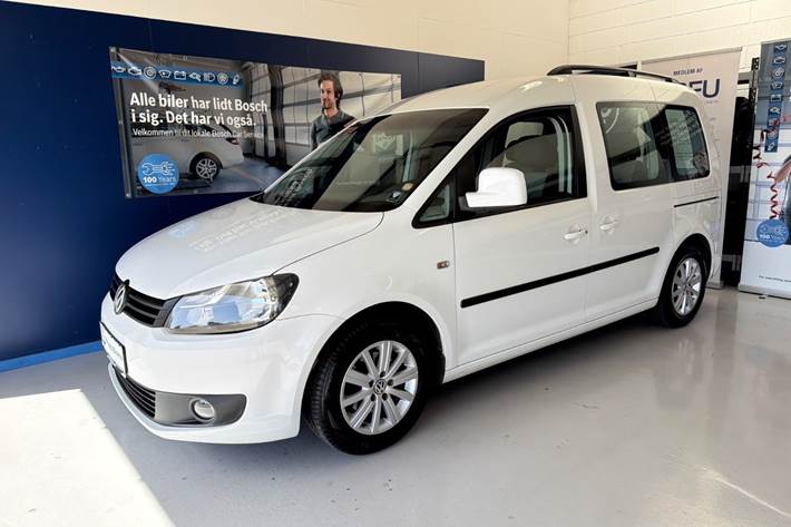 Hvid VW Caddy fra 2010