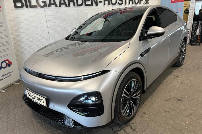 Sølv Xpeng G6 fra 2025