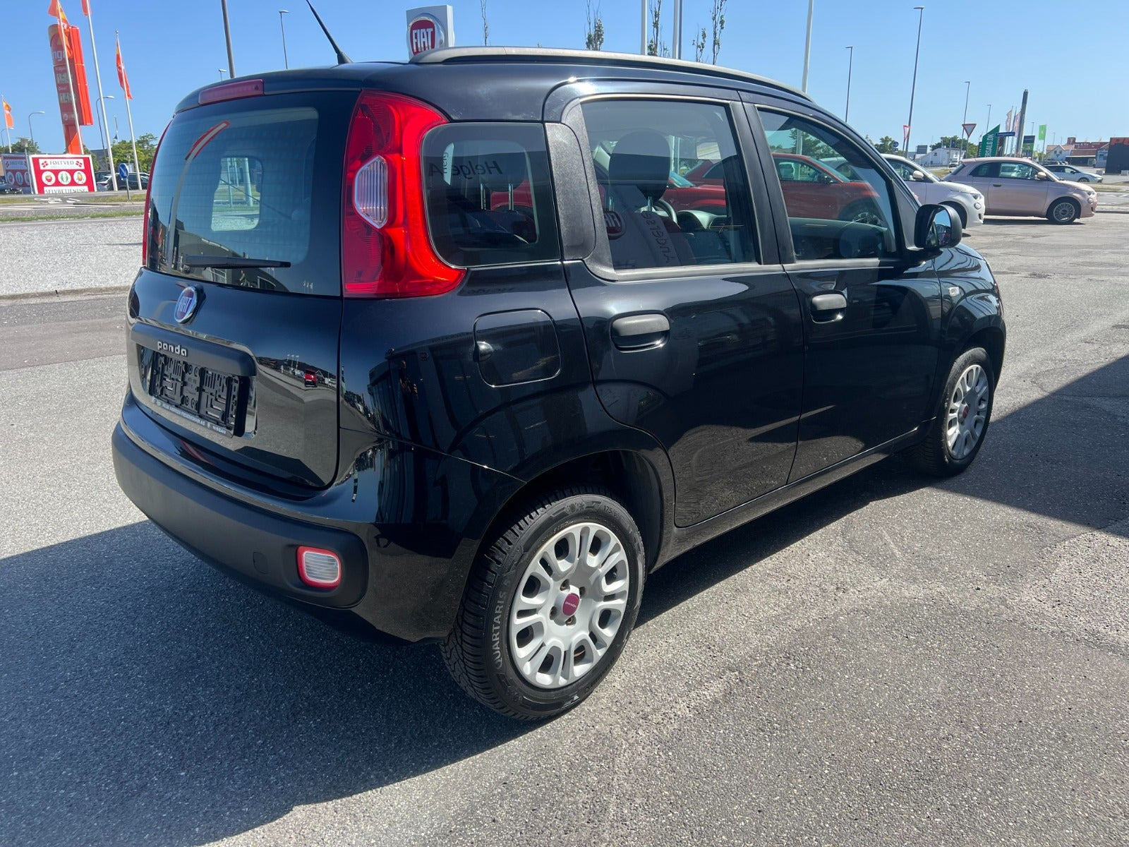 Sort Fiat Panda fra 2014