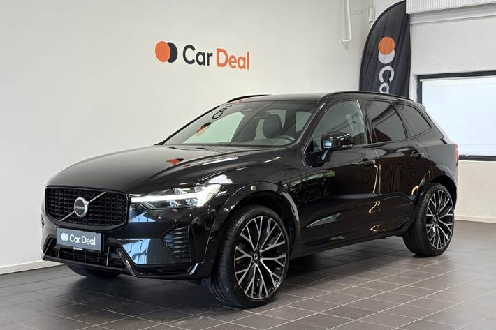 Sort Volvo XC60 fra 2023