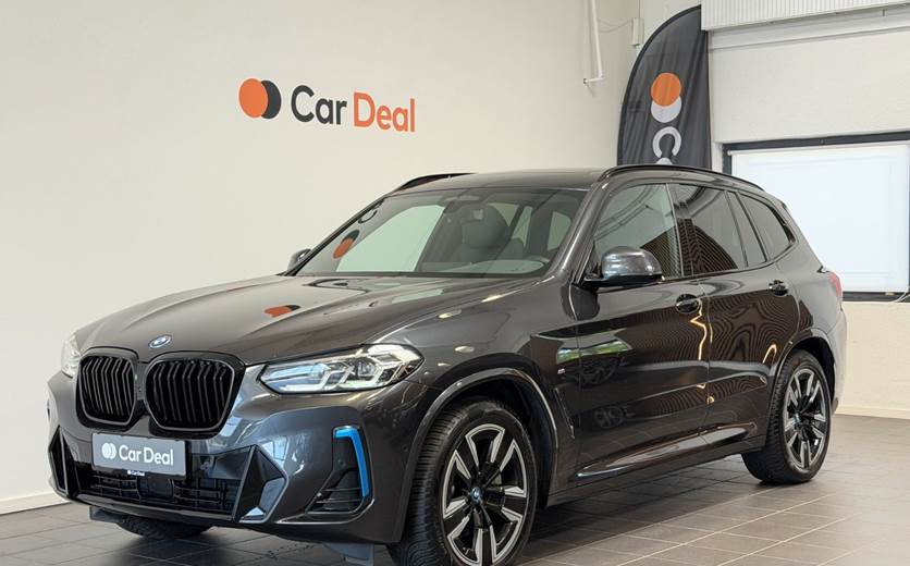 BMW iX3 Charged M-Sport