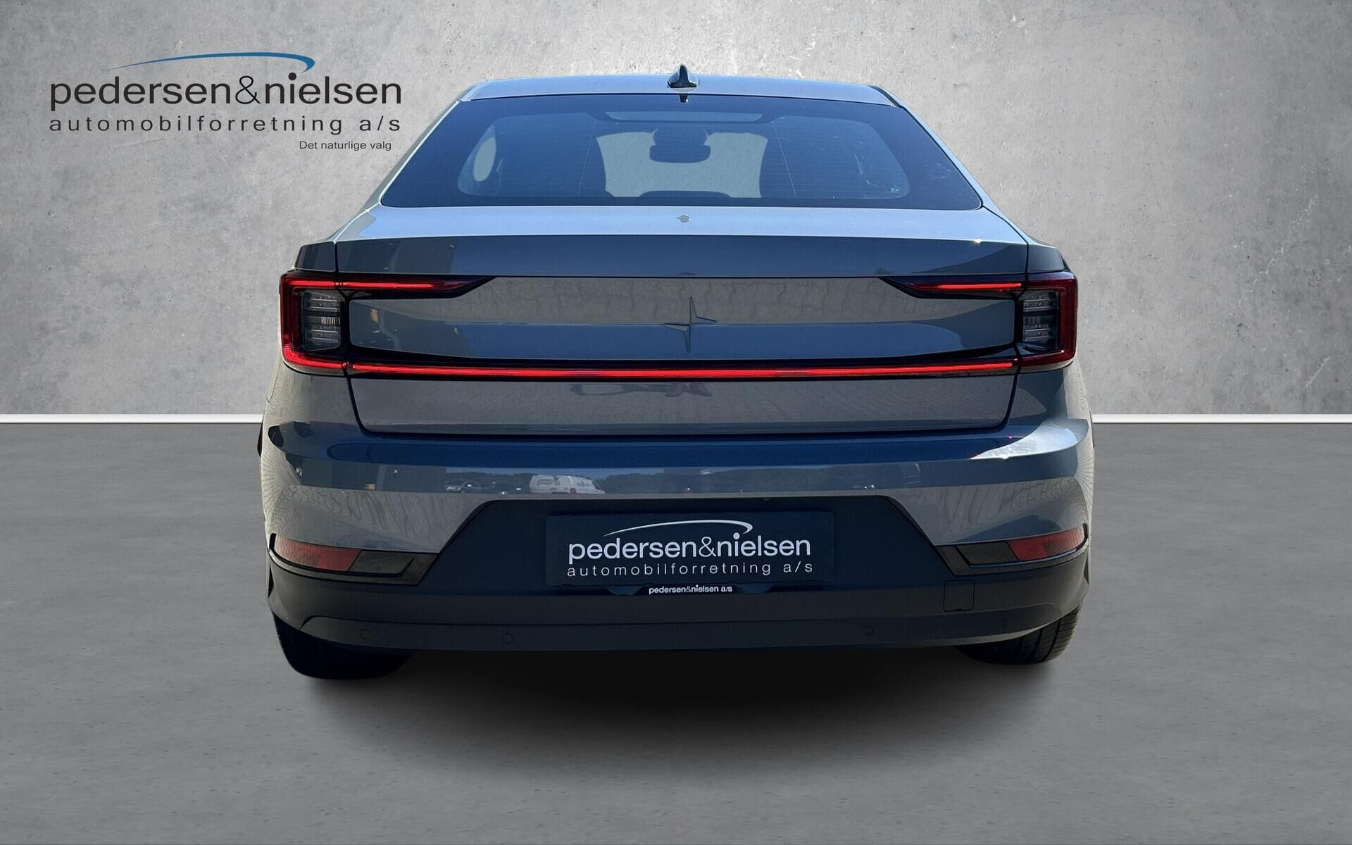Grå Polestar 2 fra 2024