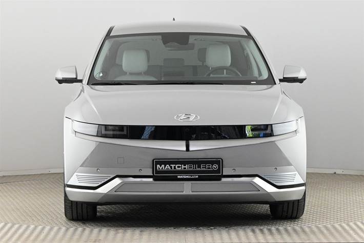 Grå Hyundai Ioniq 5 fra 2023