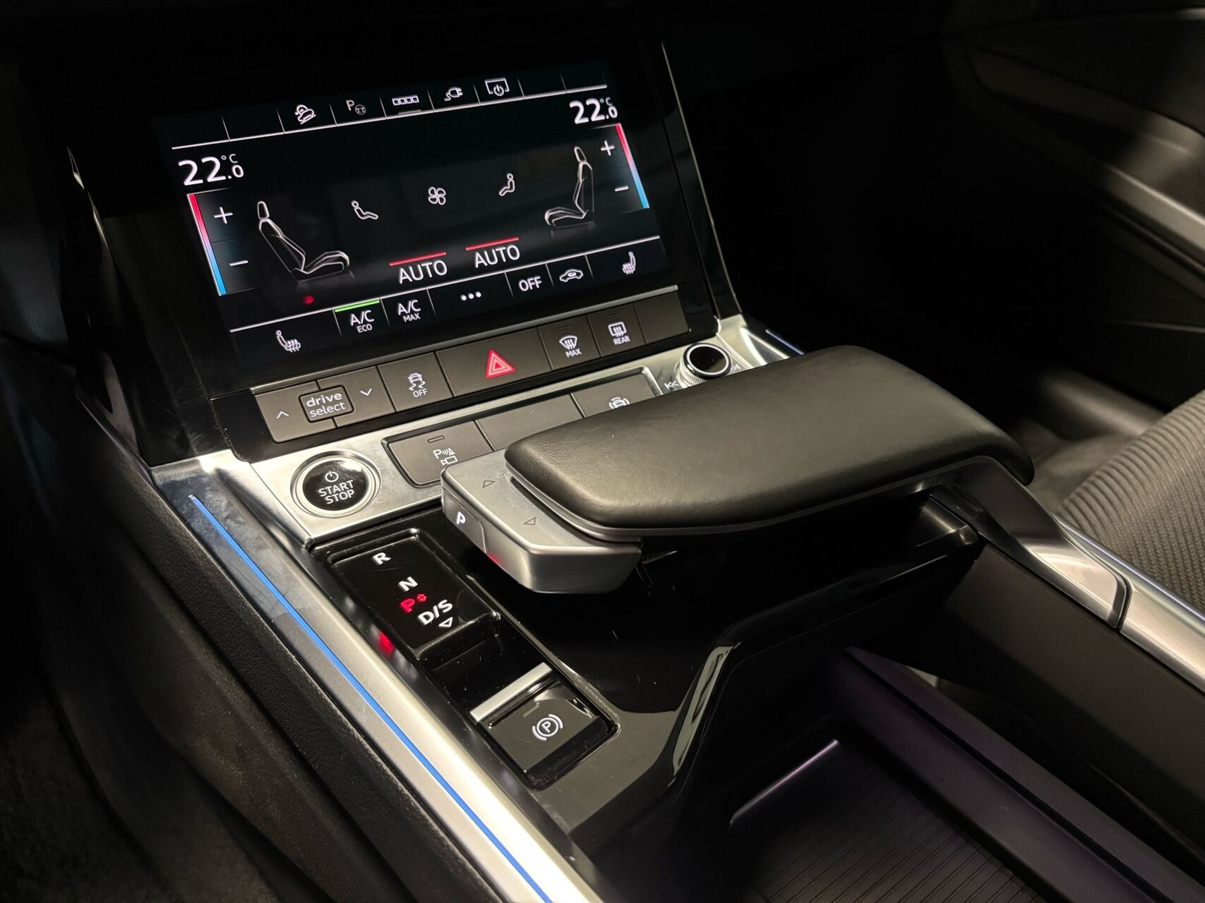 Sort Audi e-tron fra 2022