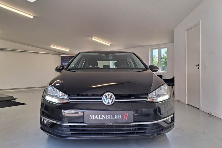 Sort VW Golf VII fra 2017