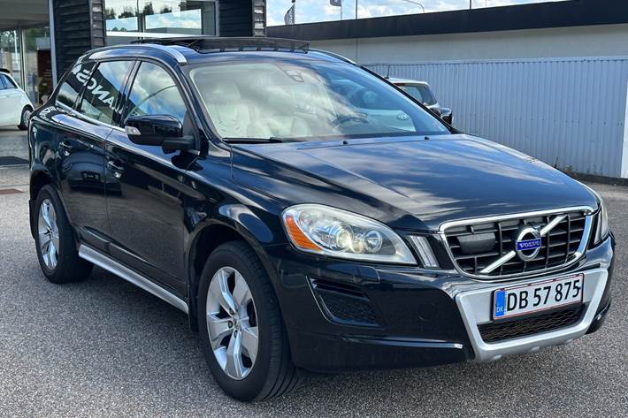 Sort Volvo XC60 fra 2011