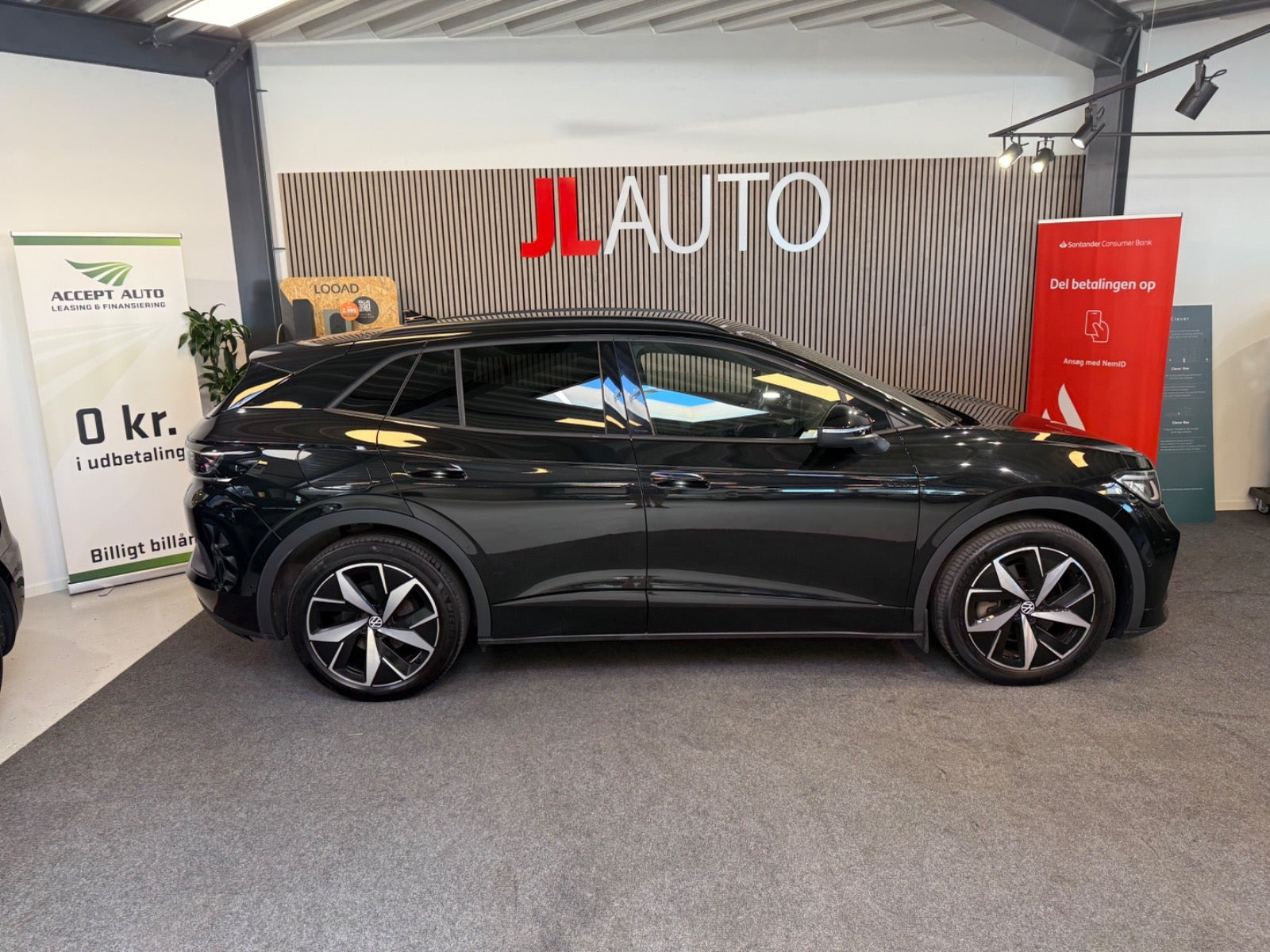 Sort VW ID.4 fra 2023