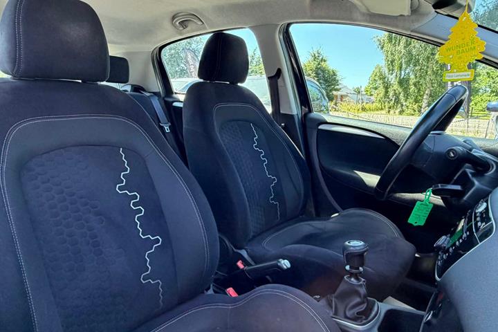Sort Fiat Punto fra 2013