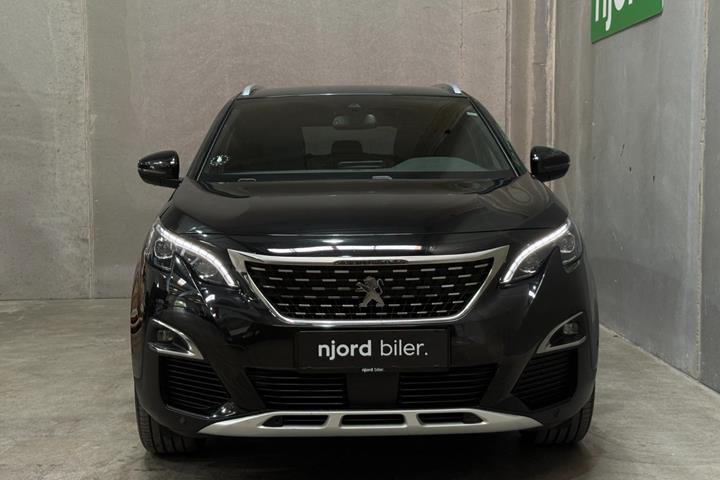 Sort Peugeot 5008 fra 2018