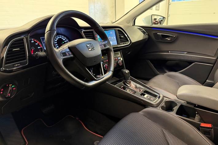Hvid Seat Leon fra 2018