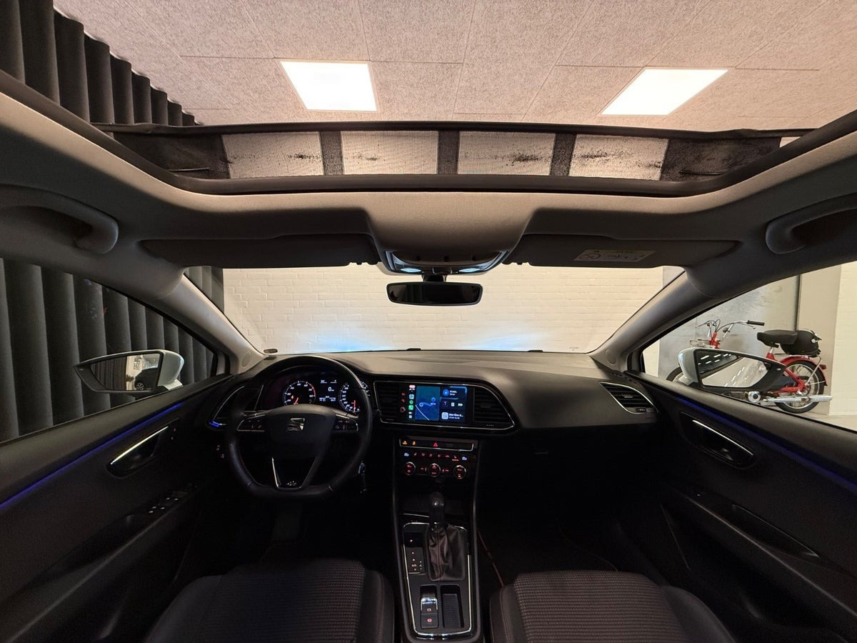 Hvid Seat Leon fra 2018