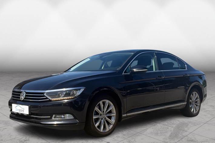 Sort VW Passat fra 2018