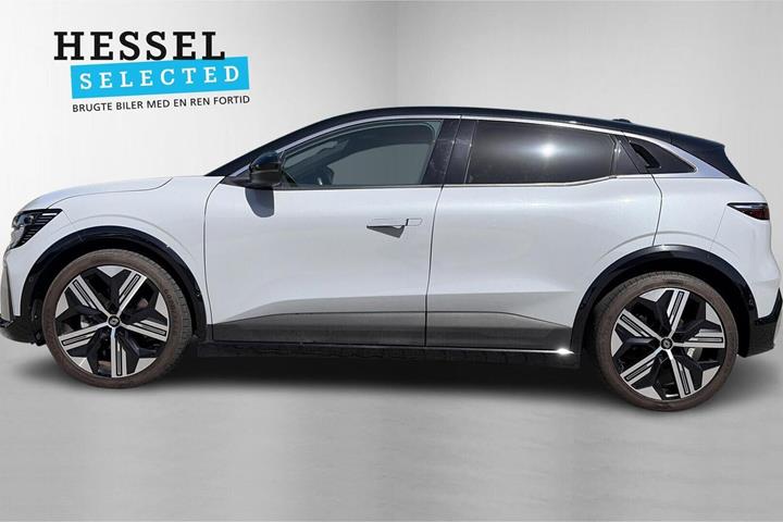 Grå Renault Megane E-Tech fra 2022
