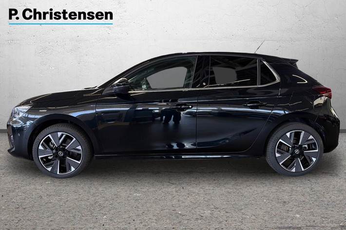 Sort Opel Corsa-e fra 2023