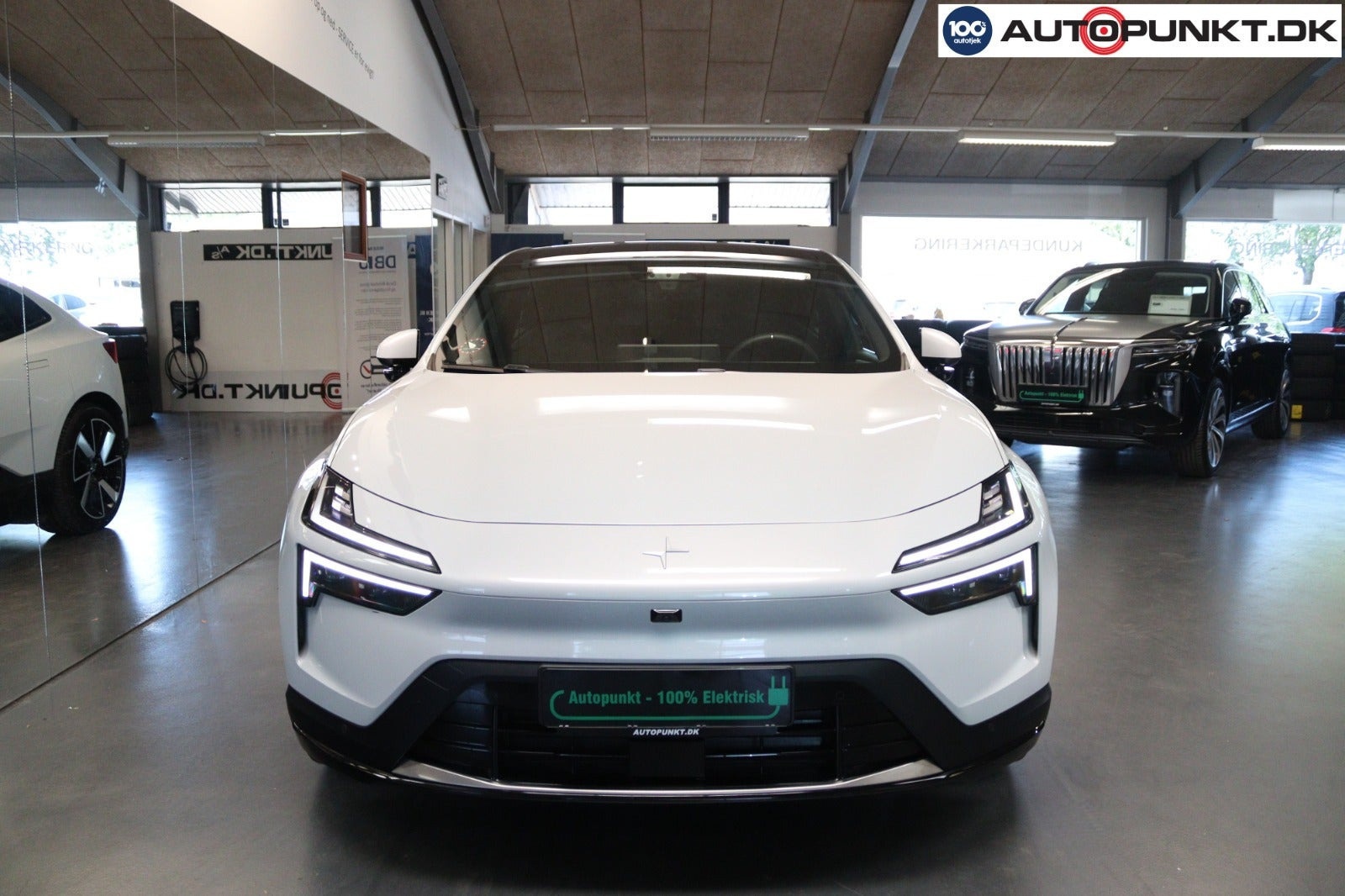 Hvid Polestar 4 fra 2025