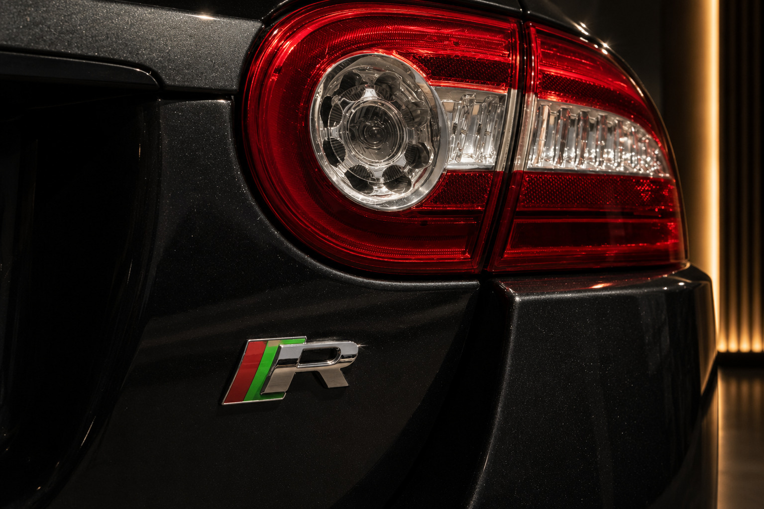 undefined Jaguar XKR fra 2012