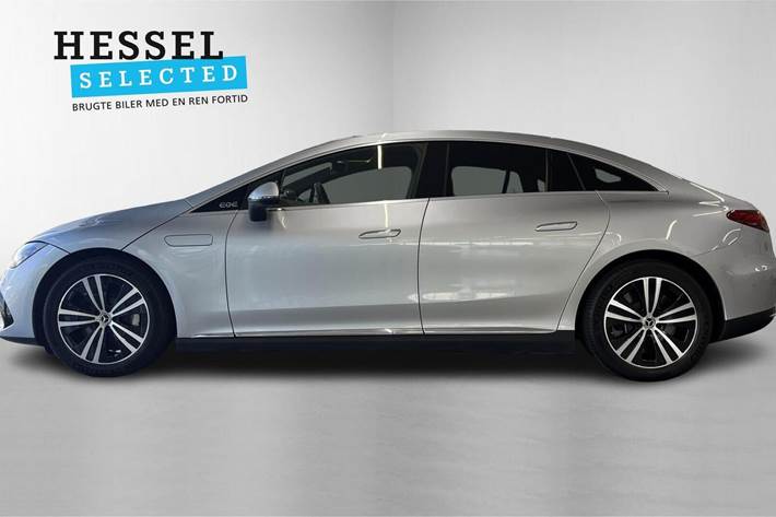 Sølv Mercedes EQE350 fra 2023