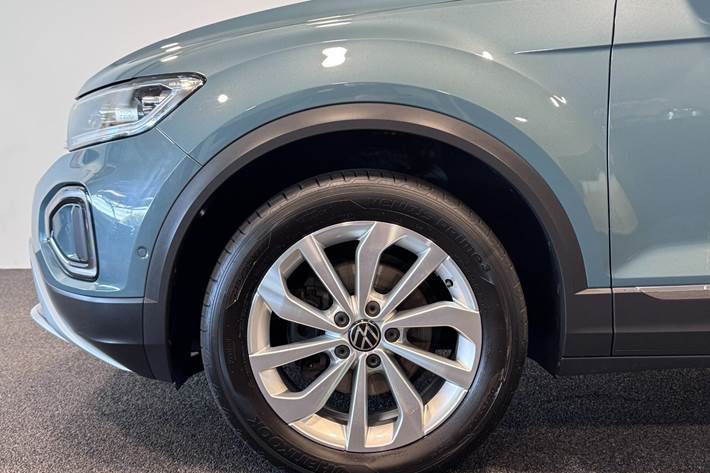Grøn VW T-Roc fra 2022