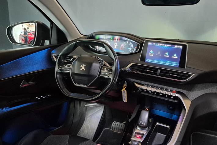 Sort Peugeot 3008 fra 2018