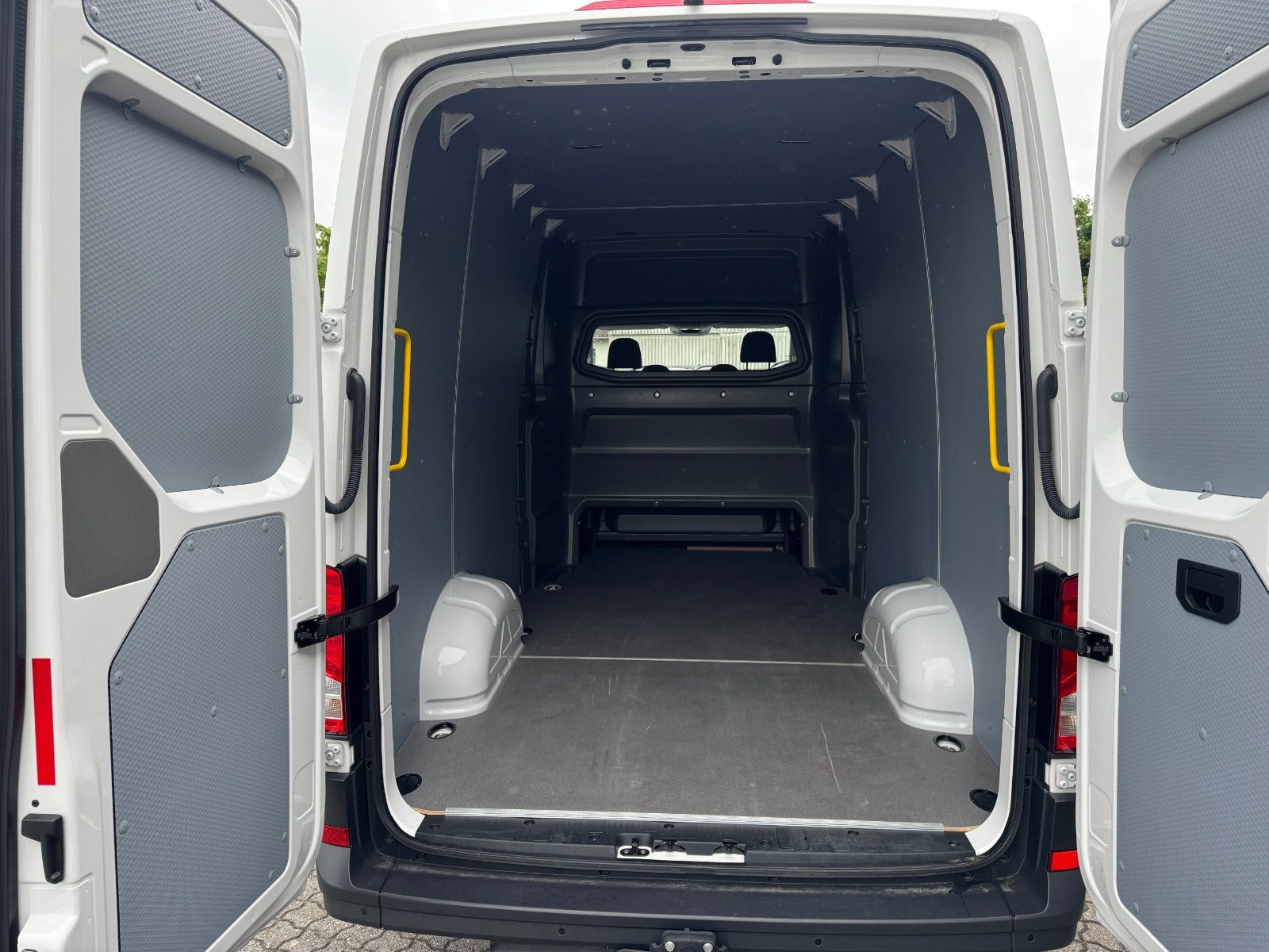 undefined VW Crafter 35 fra 2024