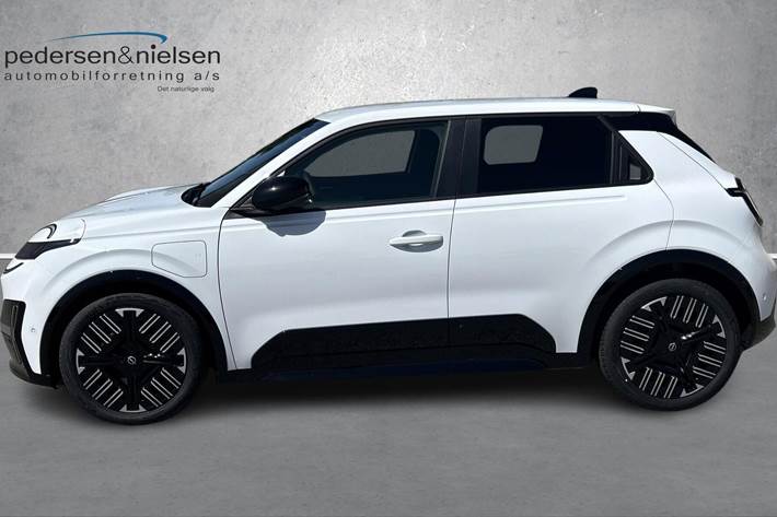 Hvid Nissan Micra fra 2026