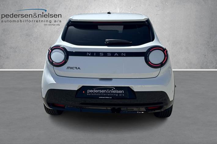 Hvid Nissan Micra fra 2026
