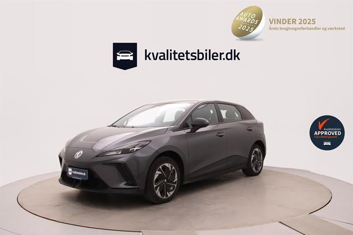 Grå MG MG4 Electric fra 2023 set udefra