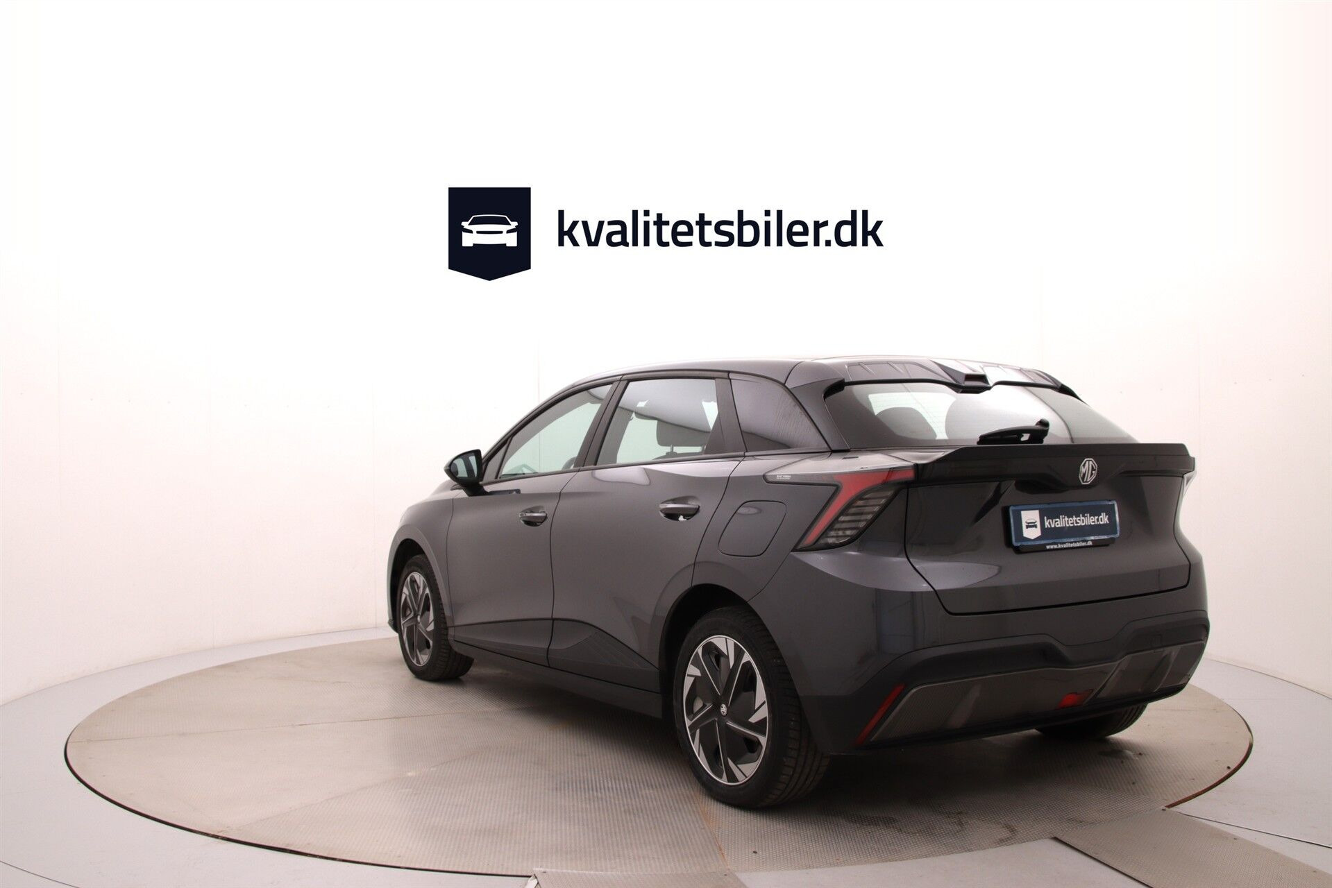 Grå MG MG4 Electric fra 2023