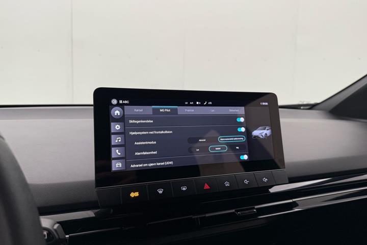 Grå MG MG4 Electric fra 2023