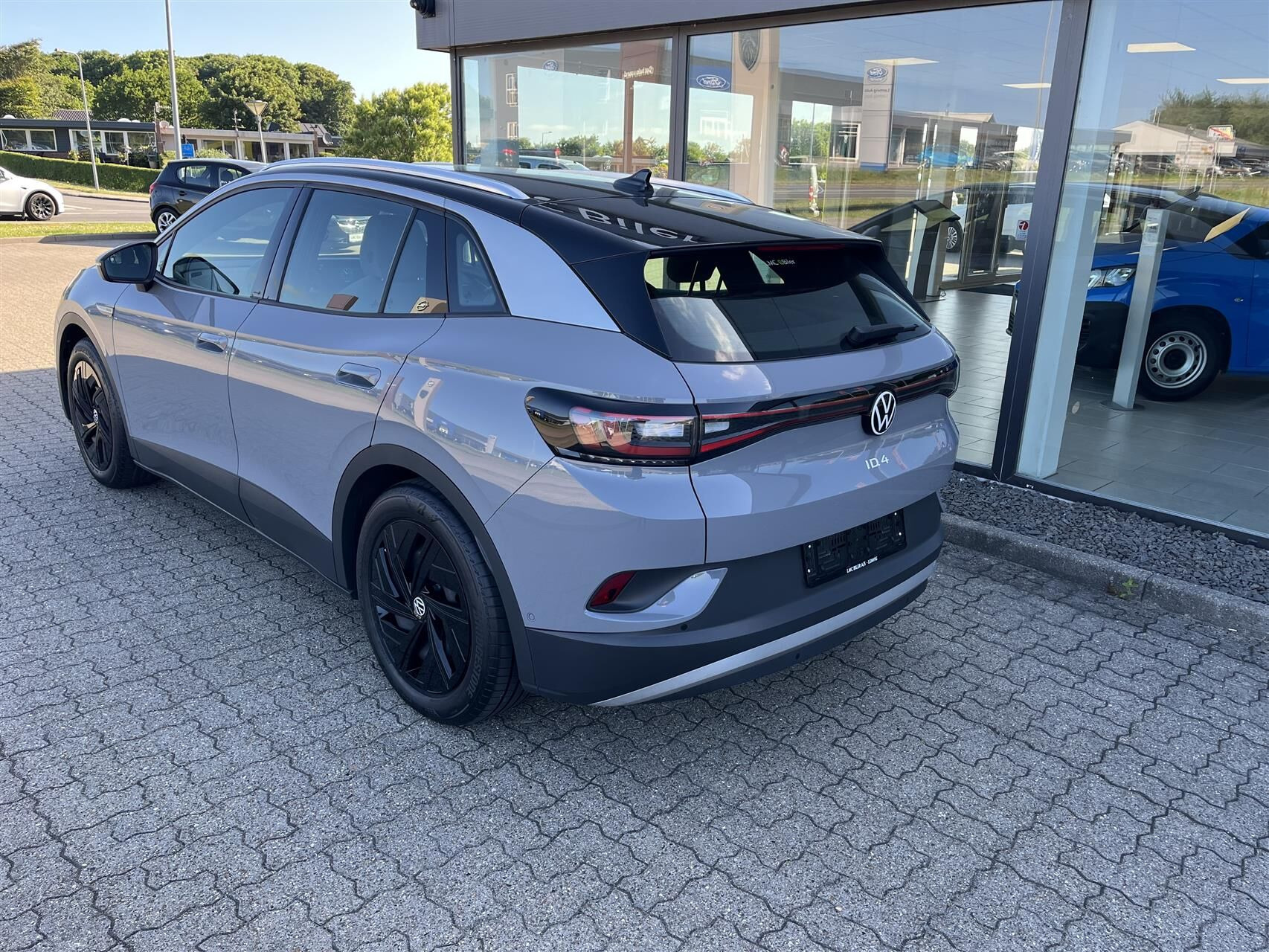 Grå VW ID.4 fra 2023