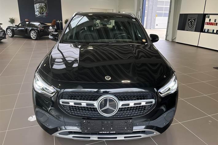undefined Mercedes GLA200 fra 2021