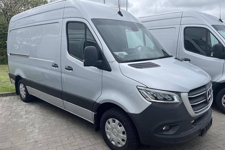 undefined Mercedes Sprinter fra 2020