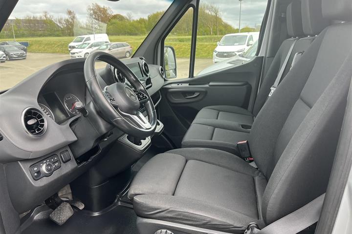 undefined Mercedes Sprinter fra 2020