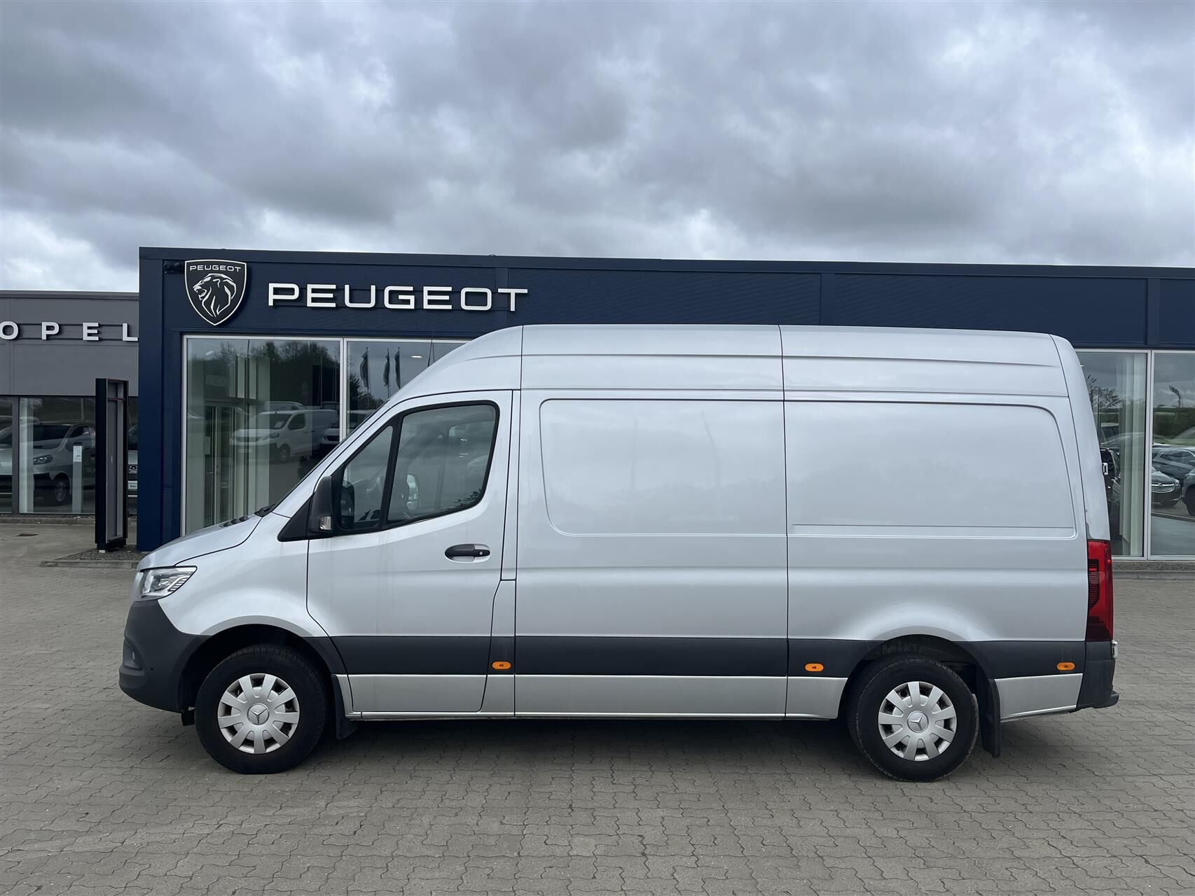 undefined Mercedes Sprinter fra 2021