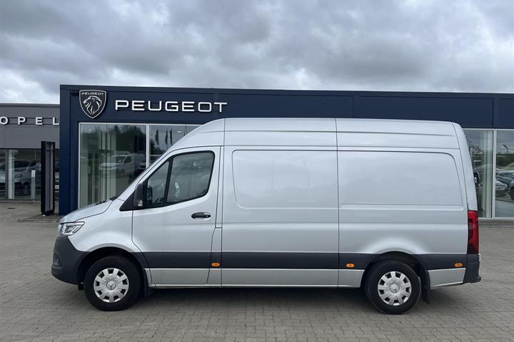 undefined Mercedes Sprinter fra 2021