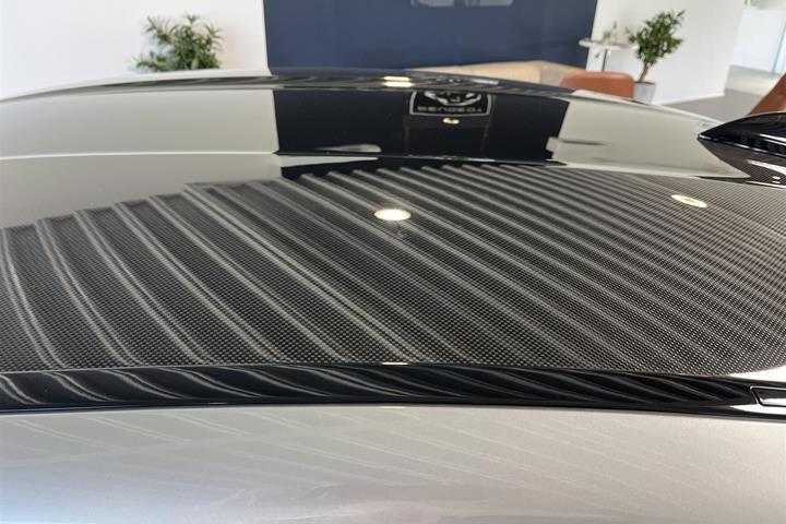 Sort BMW M5 fra 2019