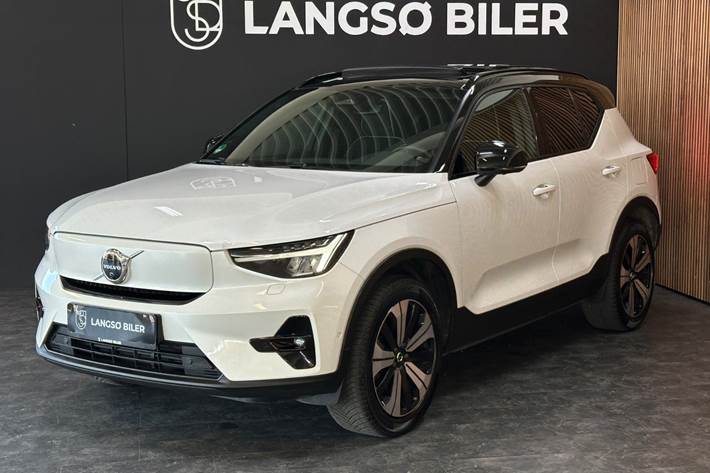 Hvid Volvo XC40 fra 2023