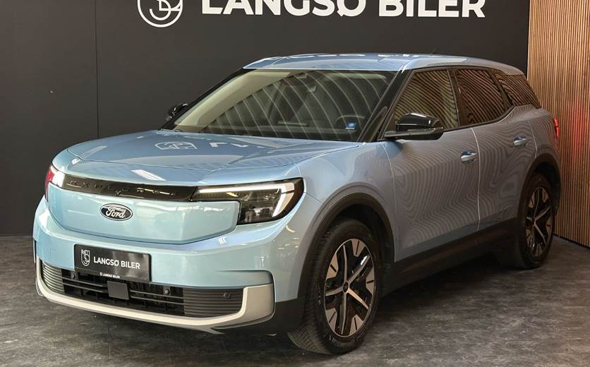 Ford Explorer 77 Select Extended Range