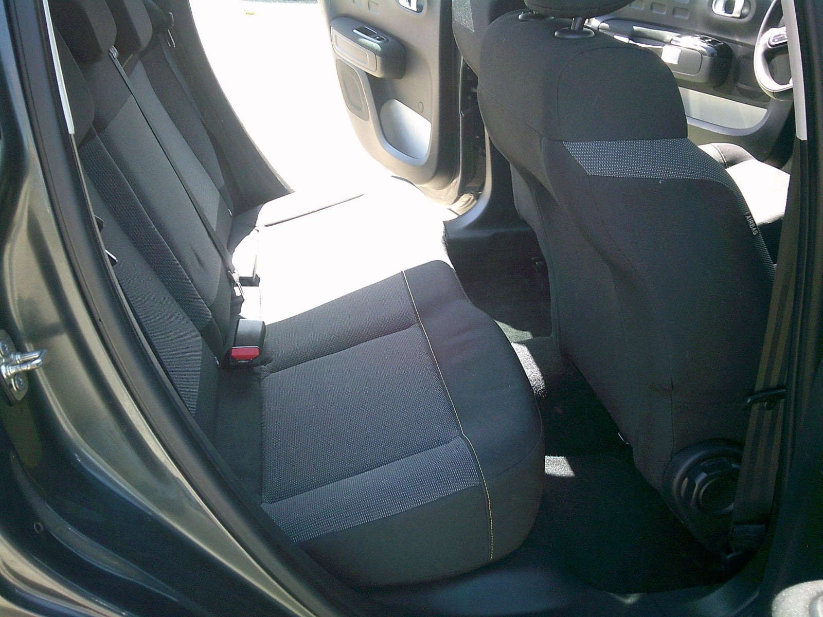 Gul Citroën C3 fra 2017