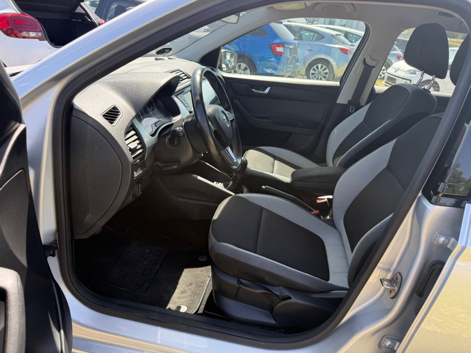 Sølv Skoda Fabia fra 2017