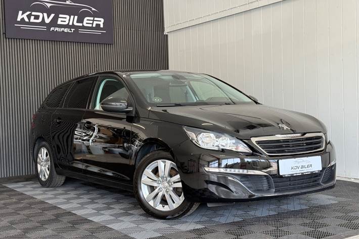 Sort Peugeot 308 fra 2016