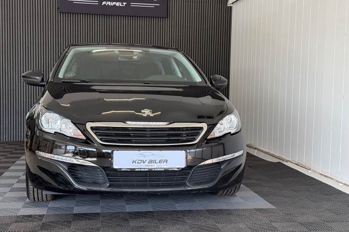 Sort Peugeot 308 fra 2016