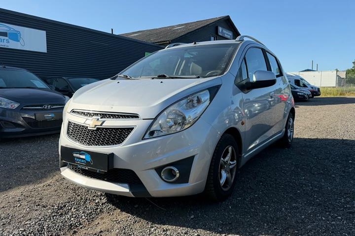 undefined Chevrolet Spark fra 2011 set udefra