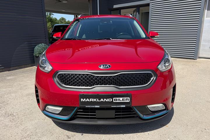 Rød Kia Niro fra 2019