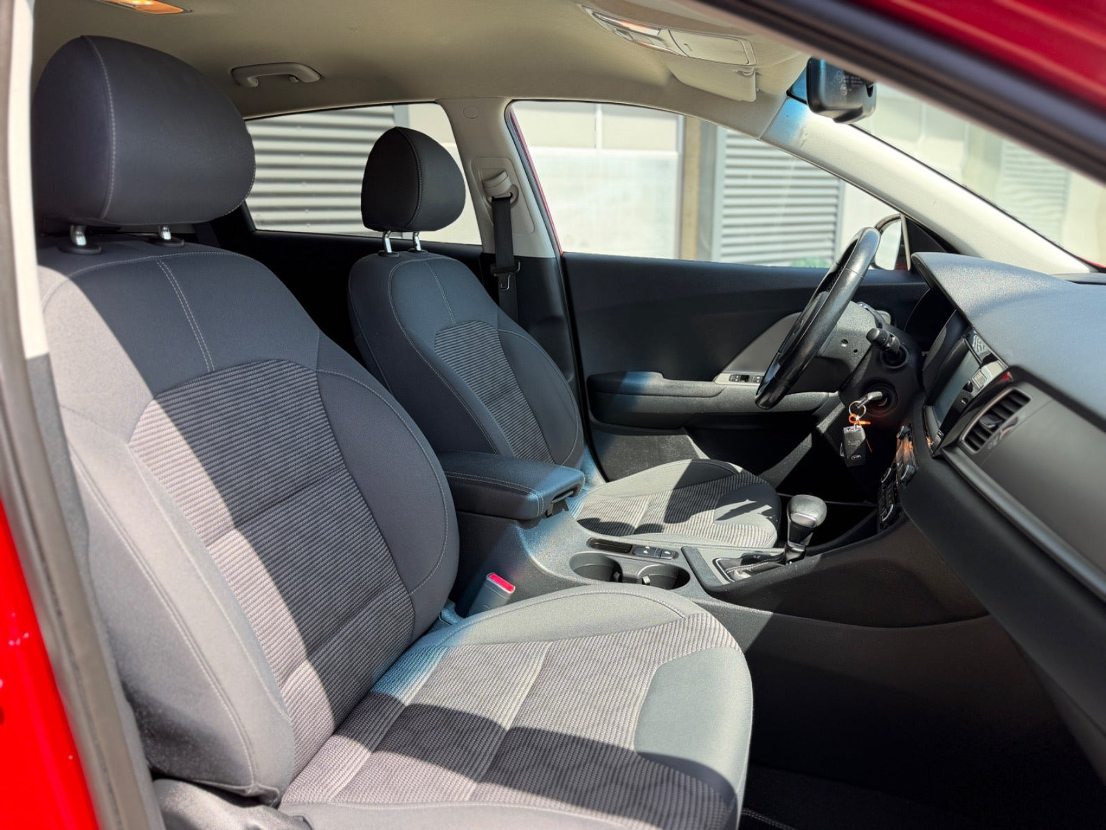 Rød Kia Niro fra 2019
