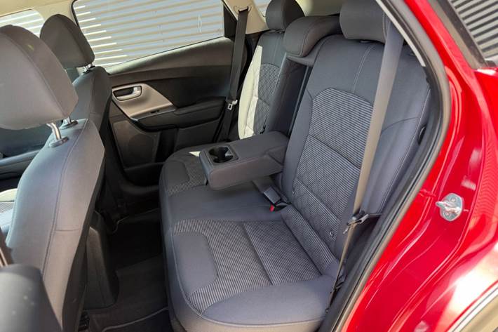 Rød Kia Niro fra 2019